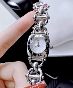 Đồng hồ Gucci nữ dây kim loại dạng xích