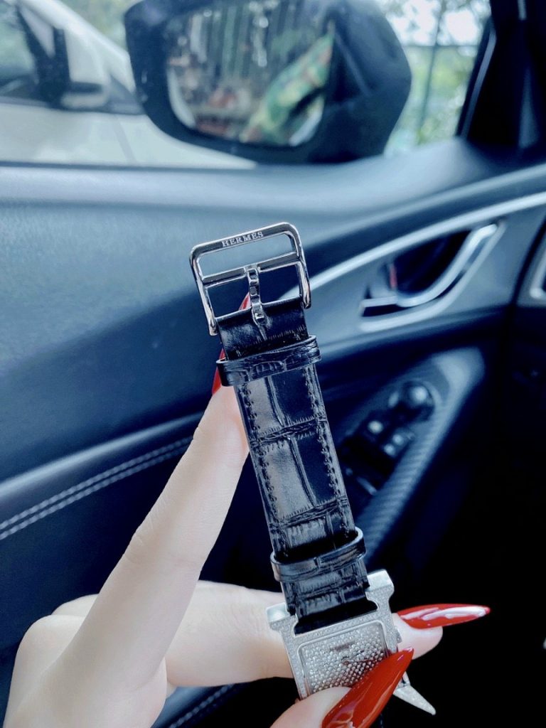 Đồng hồ Hermes fake cao cấp
