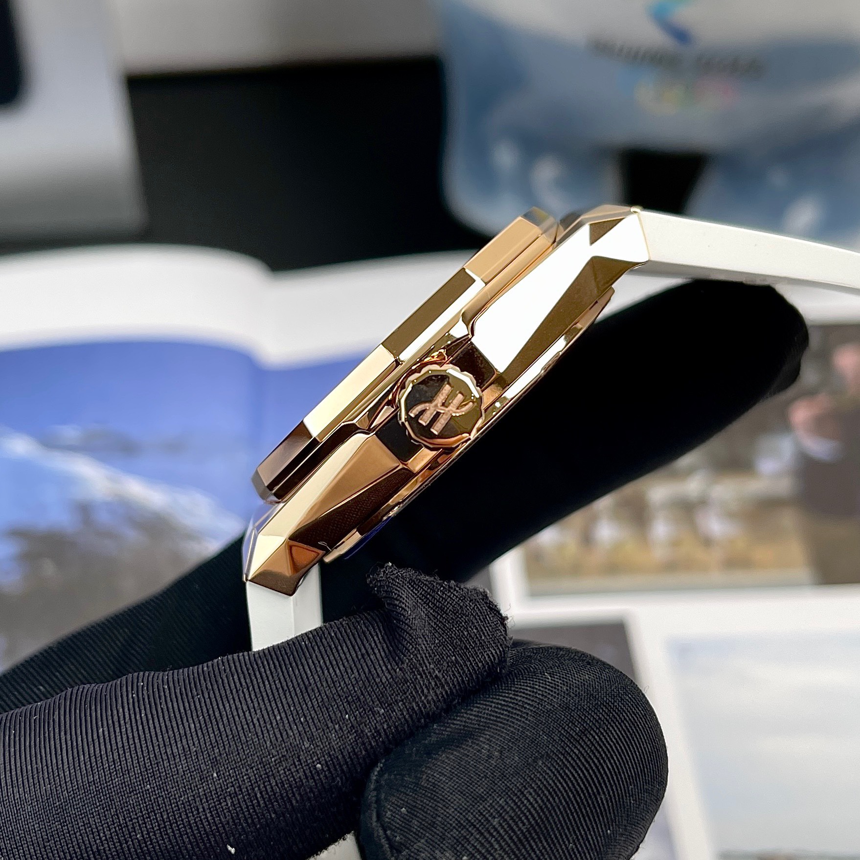 Đồng hồ Hublot Classic Fusion Orlinski King Gold màu trắng Đồng hồ Hublot Classic Fusion Orlinski King Gold màu trắng