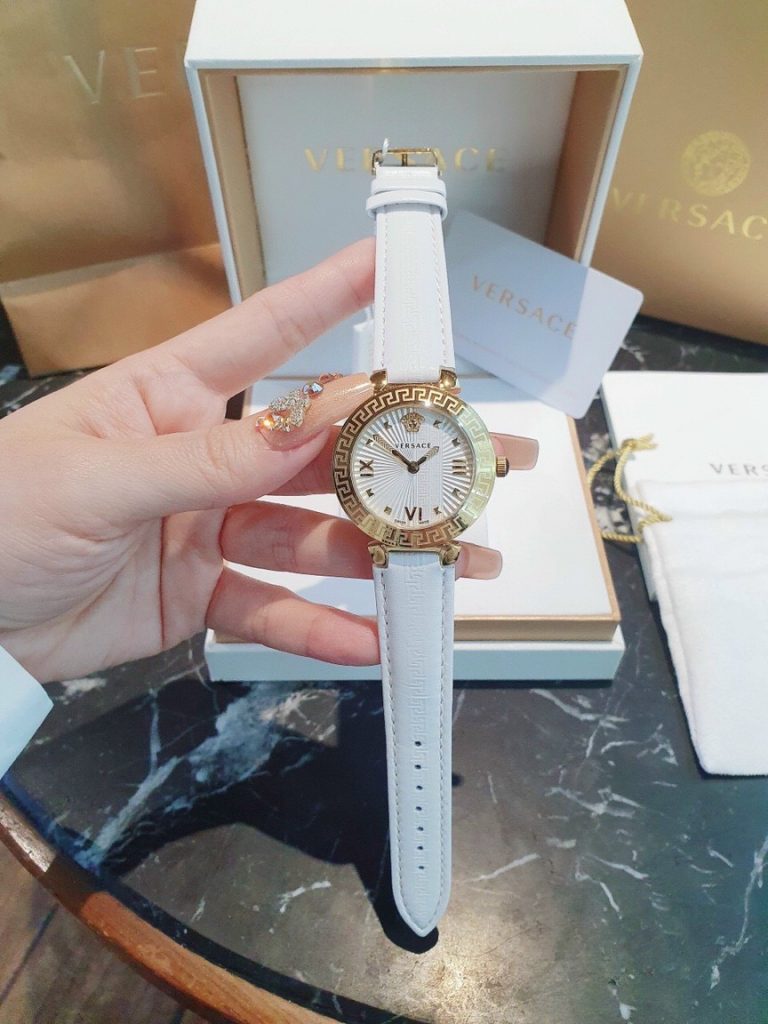 Đồng hồ Versace nữ mặt tròn