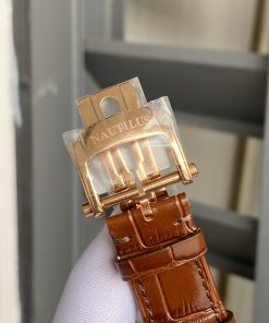 Đồng hồ nam Patek Philippe Nautilus Replica 11