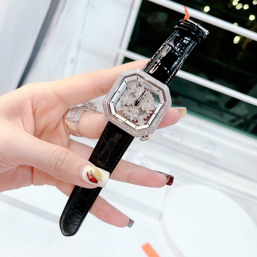 Đồng hồ nữ Davena mặt vuông dây da