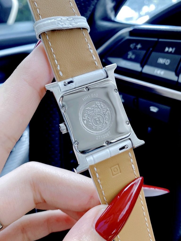 Đồng hồ nữ Hermes giá rẻ