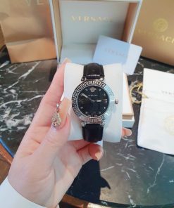 Đồng hồ nữ giá rẻ Versace