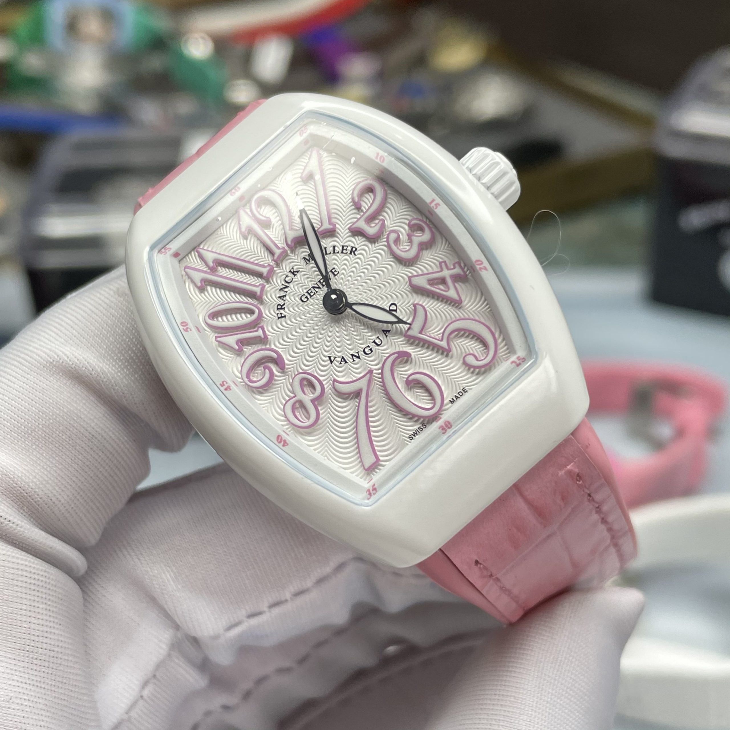 Đồng hồ nữ siêu cấp Franck Muller V32 Đồng hồ nữ siêu cấp Franck Muller V32