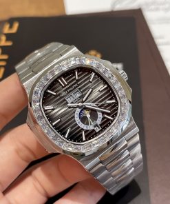 Đồng hồ siêu cấp Patek Philippe Nautilus