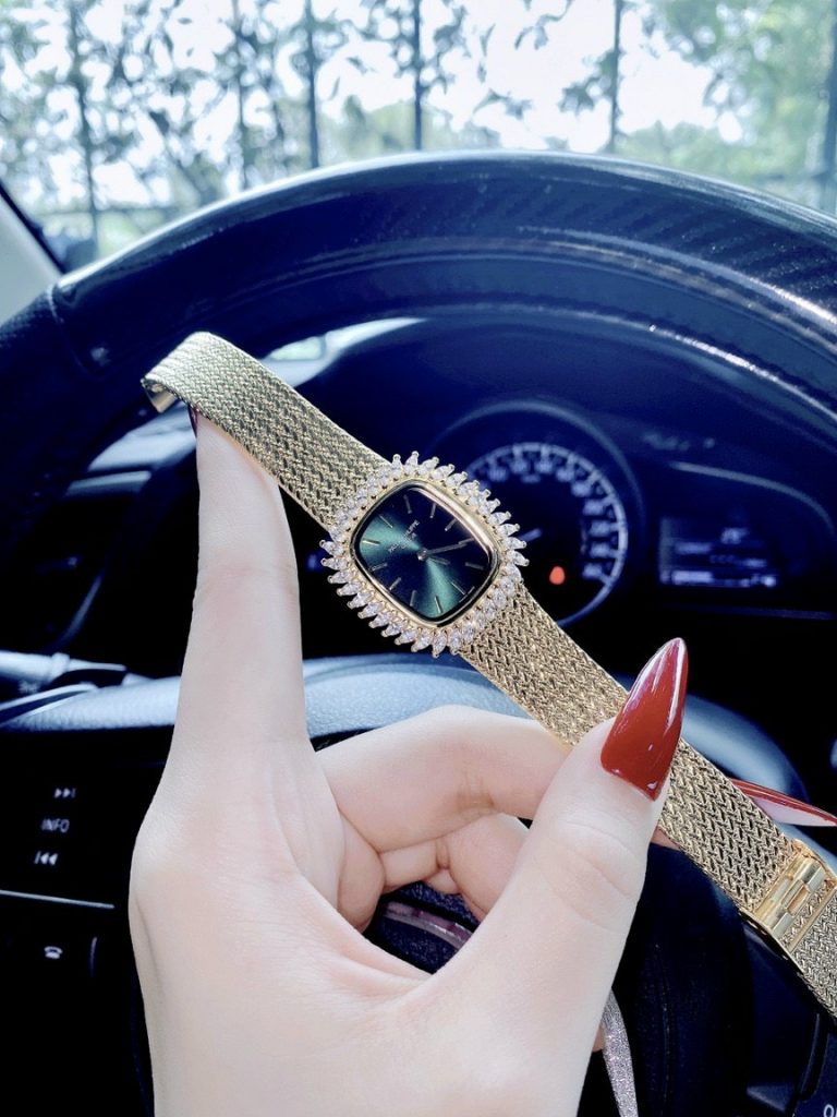 Đồng hồ siêu cấp Patek Philippe nữ