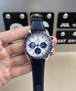 Đồng Hồ Omega Speedmaster