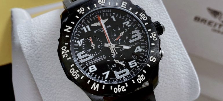 Đồng hồ Breitling Super Fake nhật