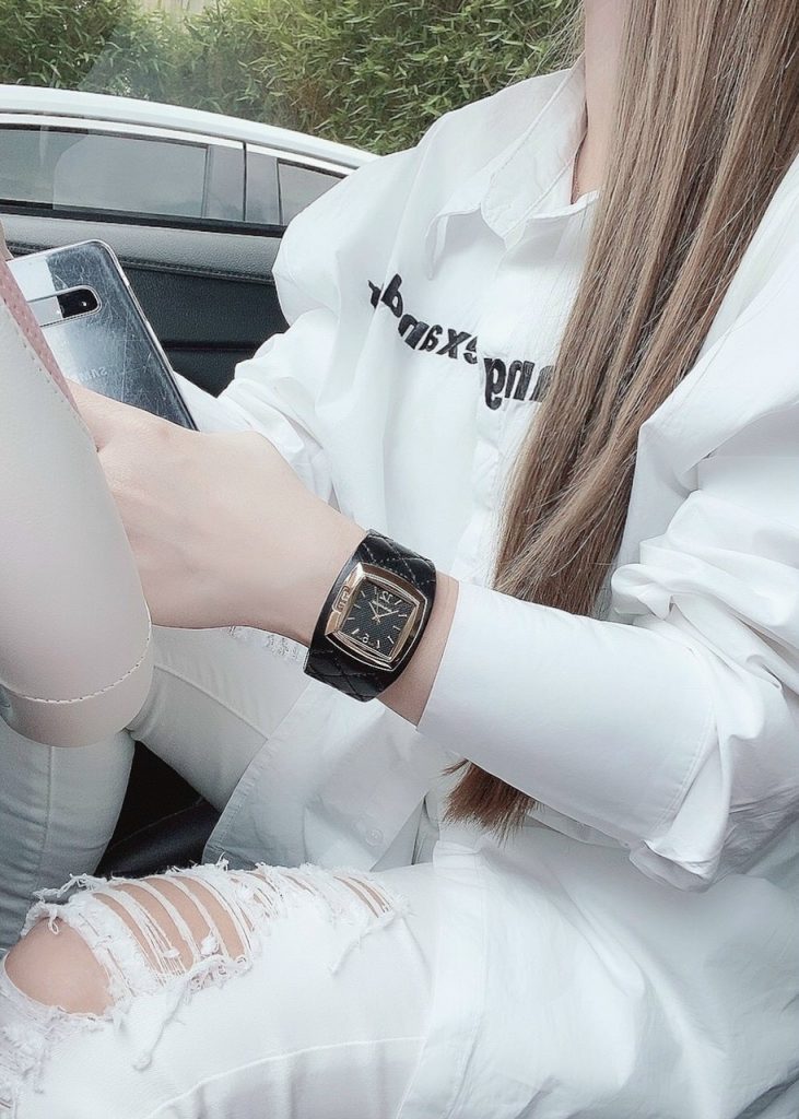 Đồng hồ Burberry