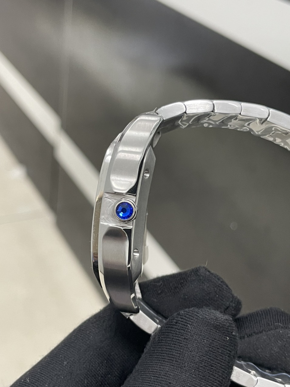 Đồng hồ Cartier nam mặt vuông Đồng hồ Cartier nam mặt vuông