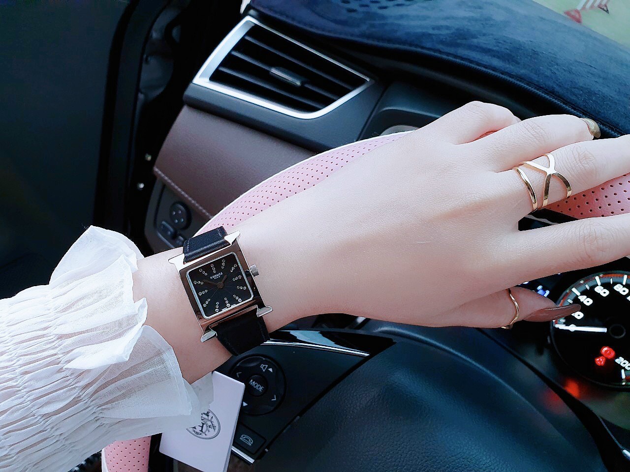 Đồng hồ Hermes giá rẻ Đồng hồ Hermes giá rẻ