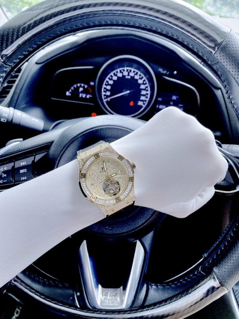 Đồng hồ Hublot Automatic
