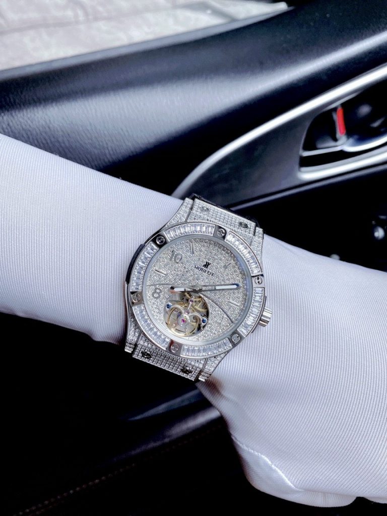 Đồng hồ Hublot đính đá