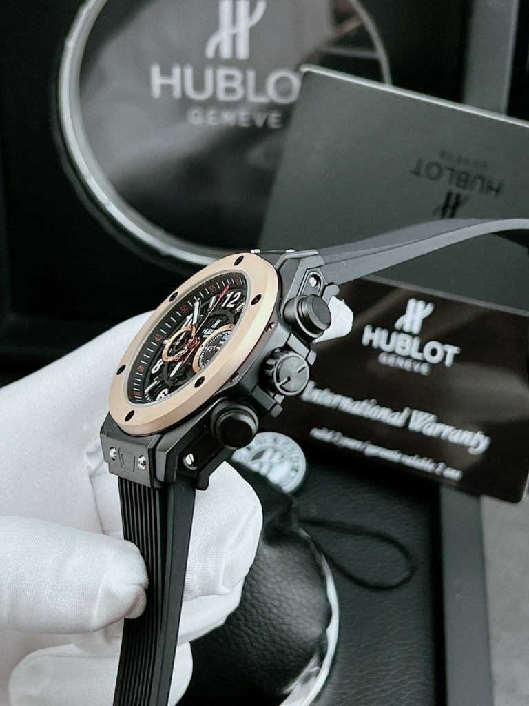 Đồng hồ Hublot nam dây cao su màu đen