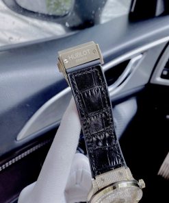 Đồng hồ Hublot nam dây cao su màu đen