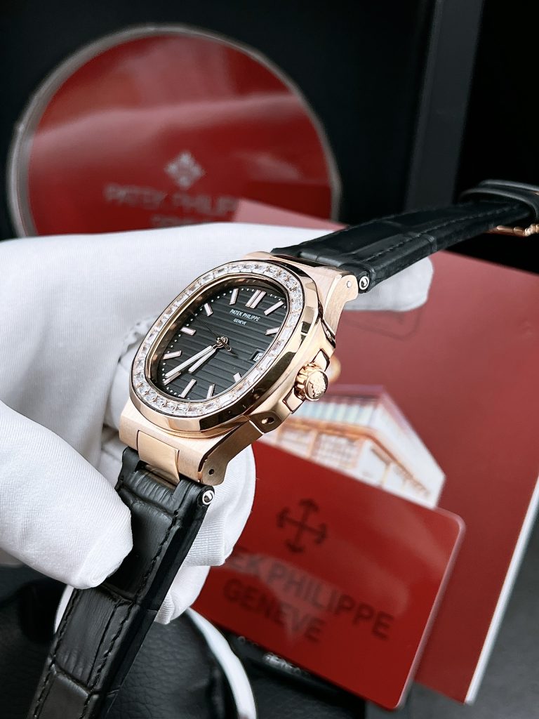 Đồng hồ Patek Philippe Super Fake