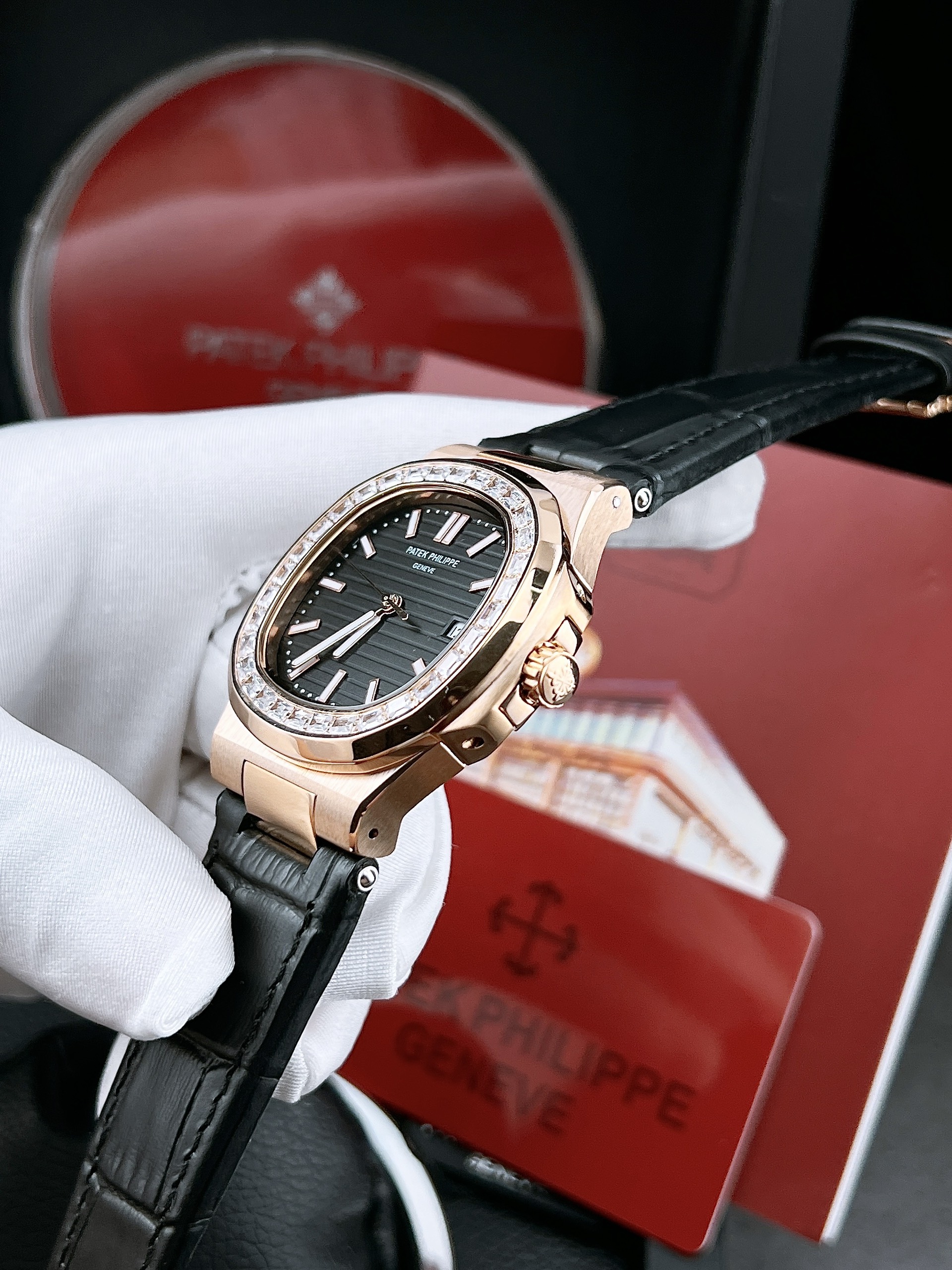 Đồng hồ Patek Philippe Super Fake Đồng hồ Patek Philippe Super Fake