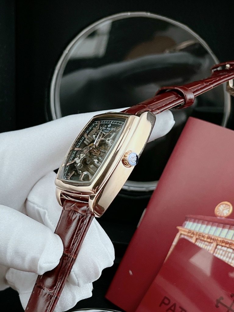 Đồng hồ Patek Philippe fake 11 Nhật