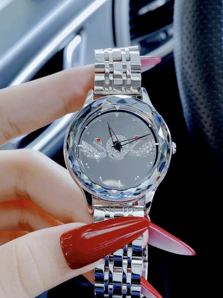 Đồng hồ nữ Swarovski giá rẻ