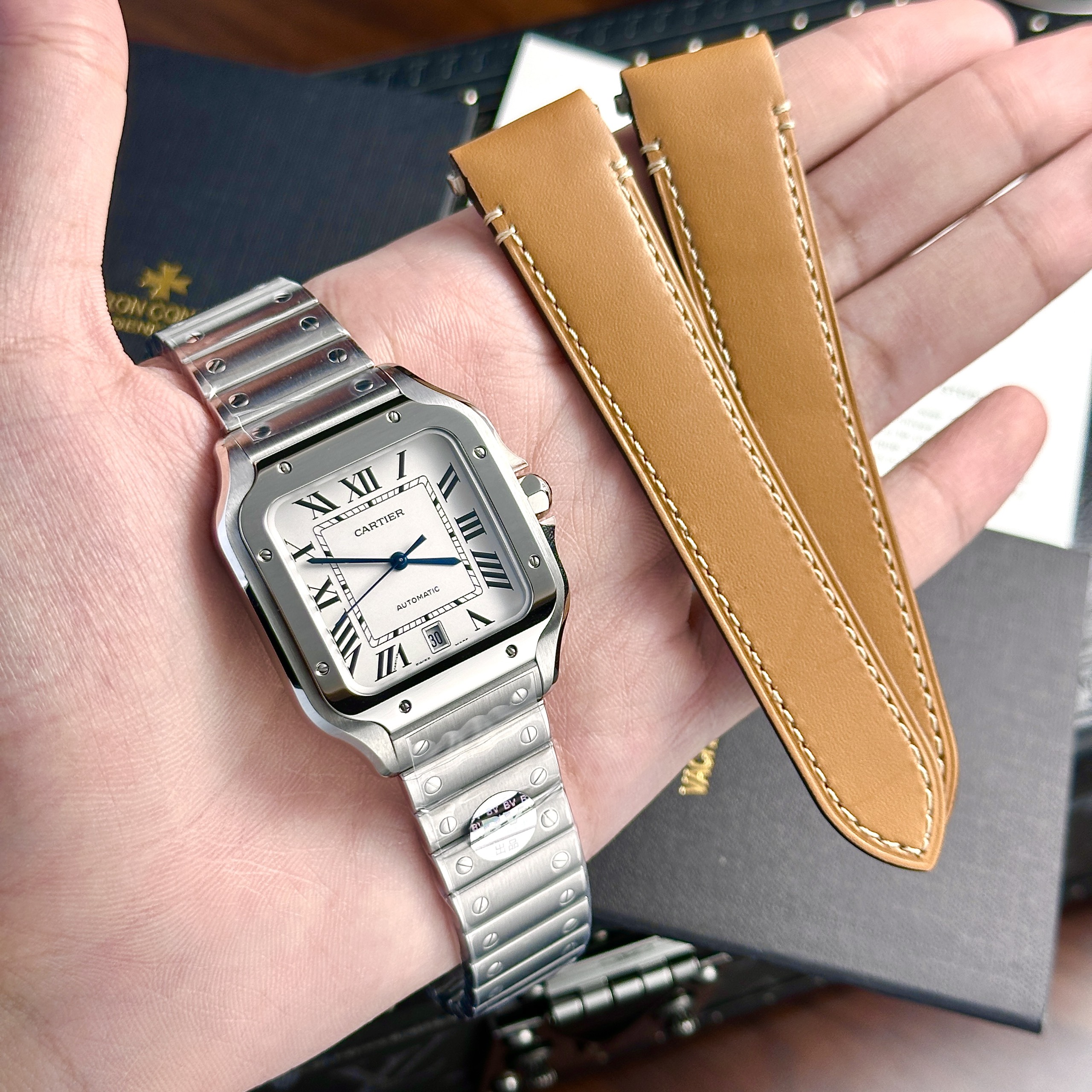 Đồng hồ Cartier Rep 11 Santos mặt trắng WSSA0018 nhà máy BV 39 (3) Đồng hồ Cartier Rep 11 Santos mặt trắng WSSA0018 nhà máy BV 39 (1)
