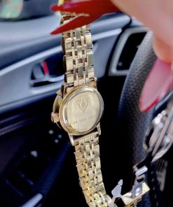 Đồng hồ Gucci nữ dây kim loại