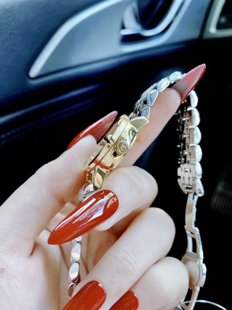 Đồng hồ Gucci siêu cấp