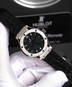 Đồng hồ Hublot Classic Fusion nữ màu đen