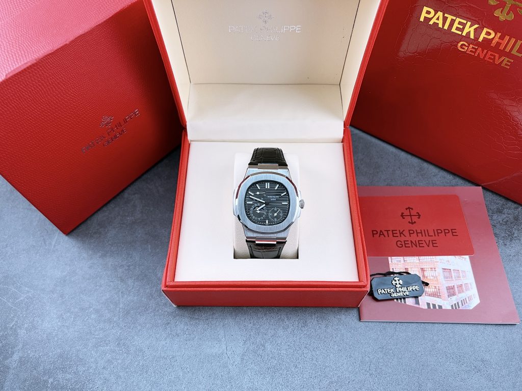 Đồng hồ PAtek Philippe Nautilus 5712 Fake Nhật cao cấp