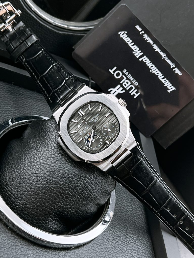Đồng hồ PAtek Philippe Nautilus 5712 nam dây da