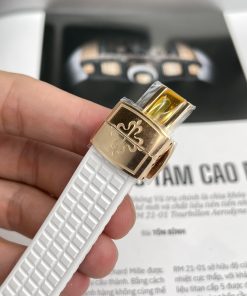 Đồng hồ Patek Philippe Aquanaut nữ dây cao su màu trắng