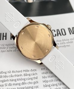 Đồng hồ Patek Philippe Aquanaut nữ giá rẻ