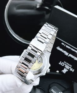 Đồng hồ Patek Philippe Nautilus Replica