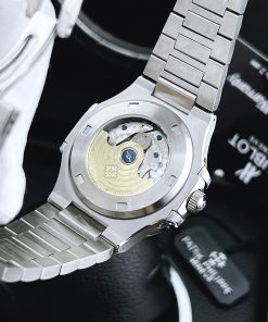 Đồng hồ Patek Philippe Nautilus cơ lộ máy