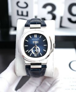 Đồng hồ Patek Philippe Nautilus nam dây da màu xanh