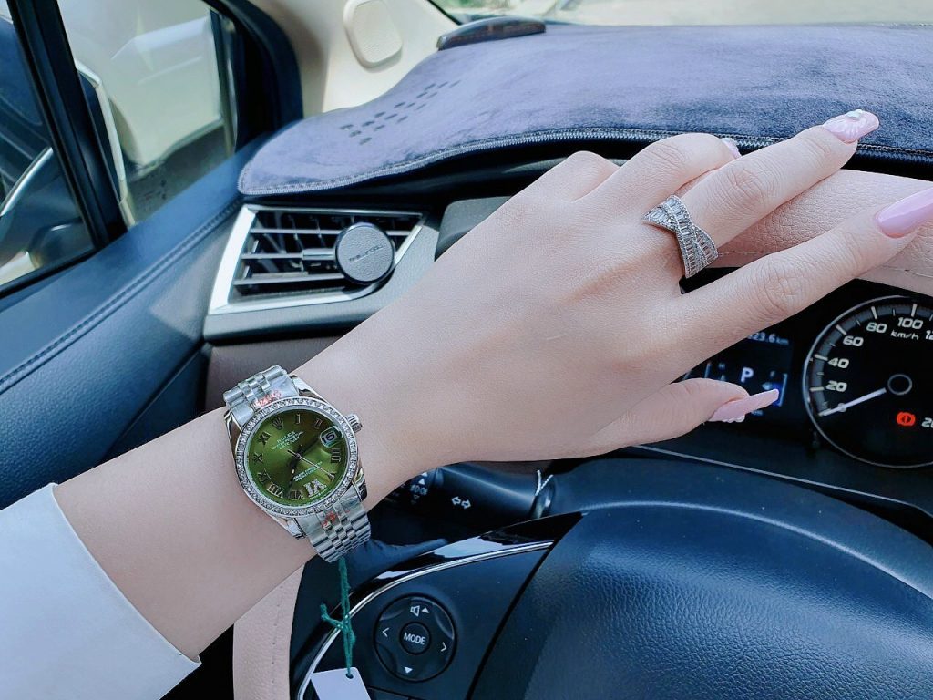 Đồng hồ Rolex DateJust giá rẻ