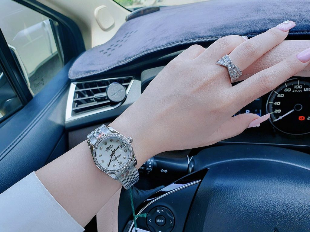 Đồng hồ Rolex DateJust nữ fake cao cấp