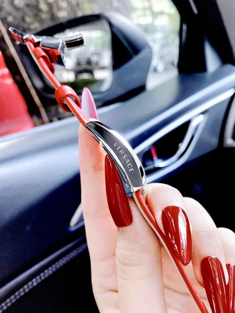 Đồng hồ Versace Greca Icon nữ giá rẻ