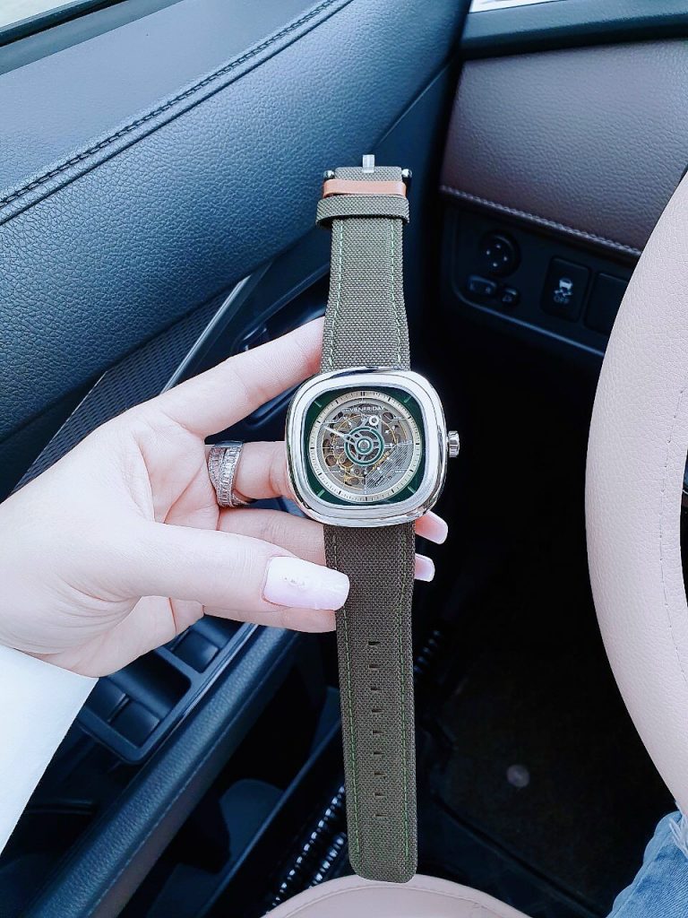 Đồng hồ nam SevenFriday