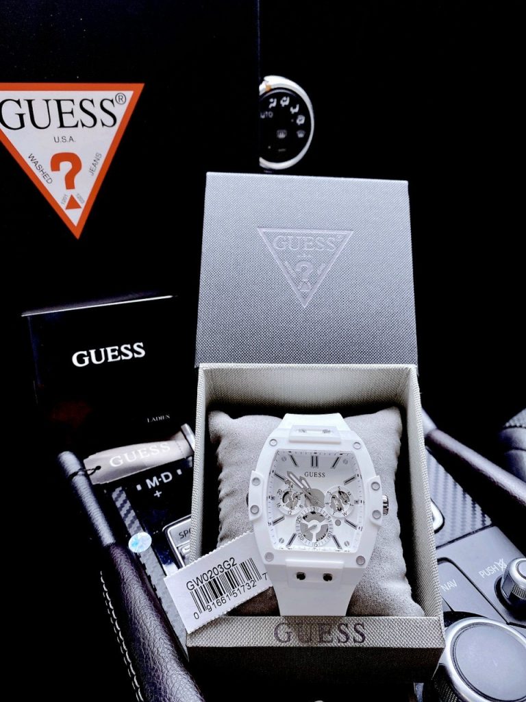 Đồng hồ Guess nam màu trắng