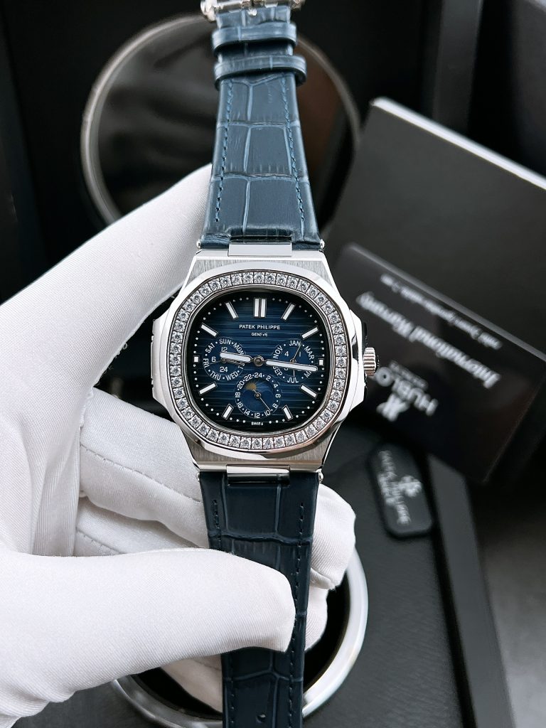 Đồng hồ Patek Philippe Nautilus Fake Nhật