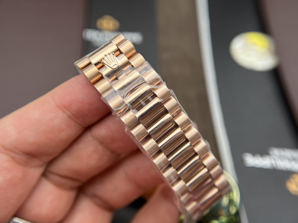 Đồng hồ Rolex Day-Date Fake Thụy Sỹ