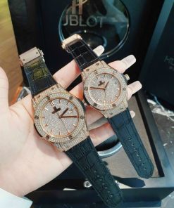 Đồng hồ cặp đẹp Hublot đính đá
