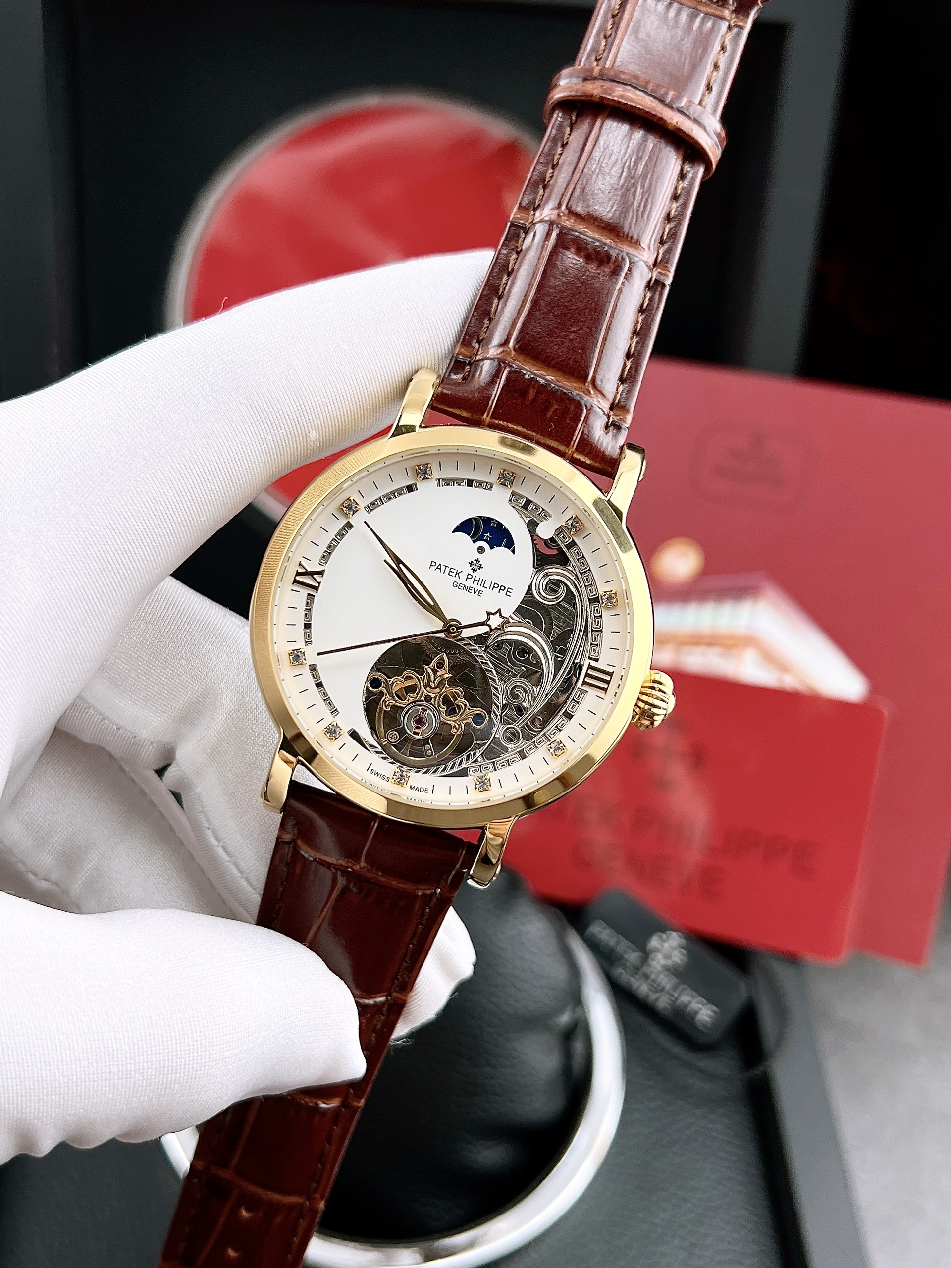 Đồng hồ cơ lộ máy Đồng hồ cơ lộ máy