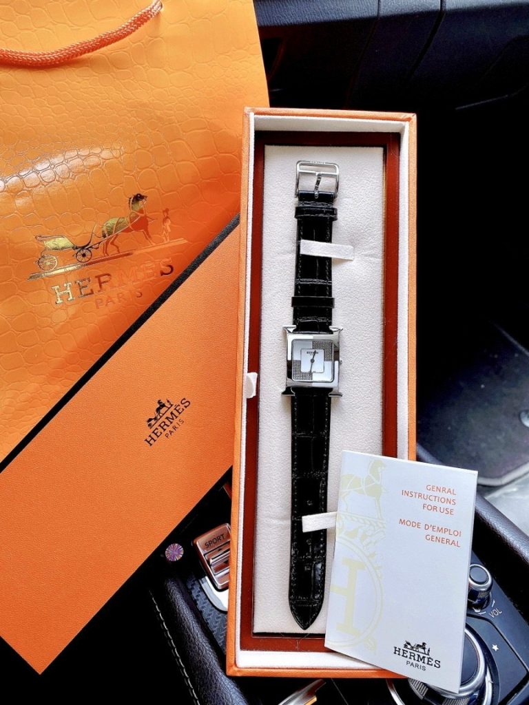 Đồng hồ Hermes nữ siêu cấp