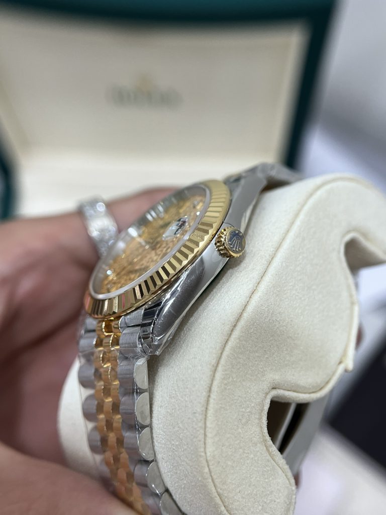 Đồng hồ Rolex DateJust Replica cao cấp EW Factory mặt vi tính