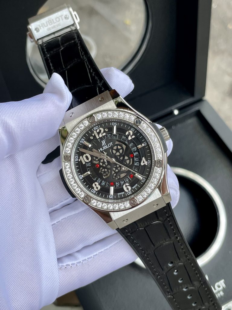 Đồng hồ nam Hublot Automatic Nhật cơ lộ máy giá rẻ