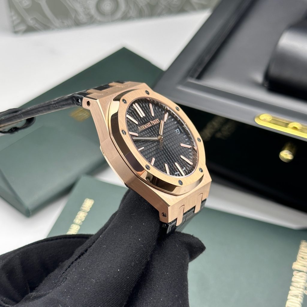 Đồng Hồ Audemars Piguet Royal Oak 15500OR