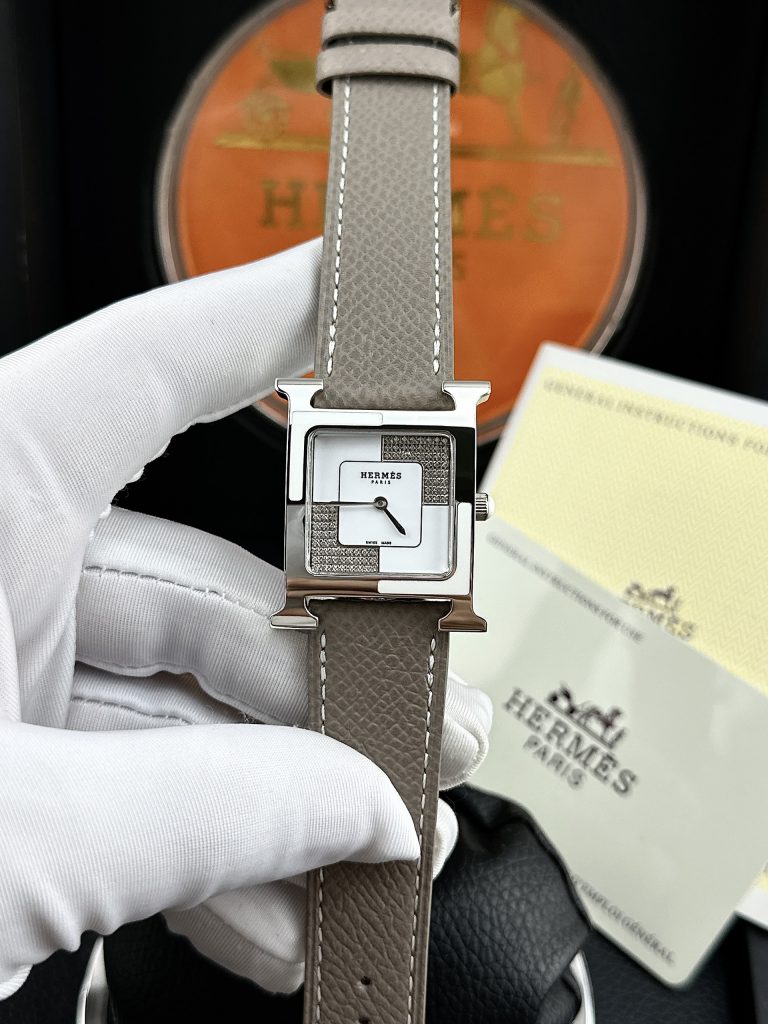 Đồng hồ Hermes siêu cấp