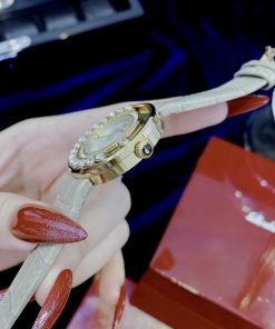 Đồng hồ Swarovski dây da nữ mặt tròn đính đá